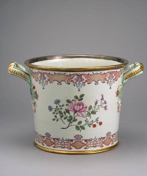 Файл:С гербом .jpg